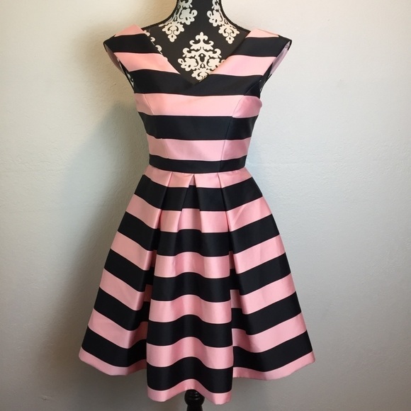 TOPSHOP Fit & Flare Dress Pink & Black Striped - Picture 3 of 12